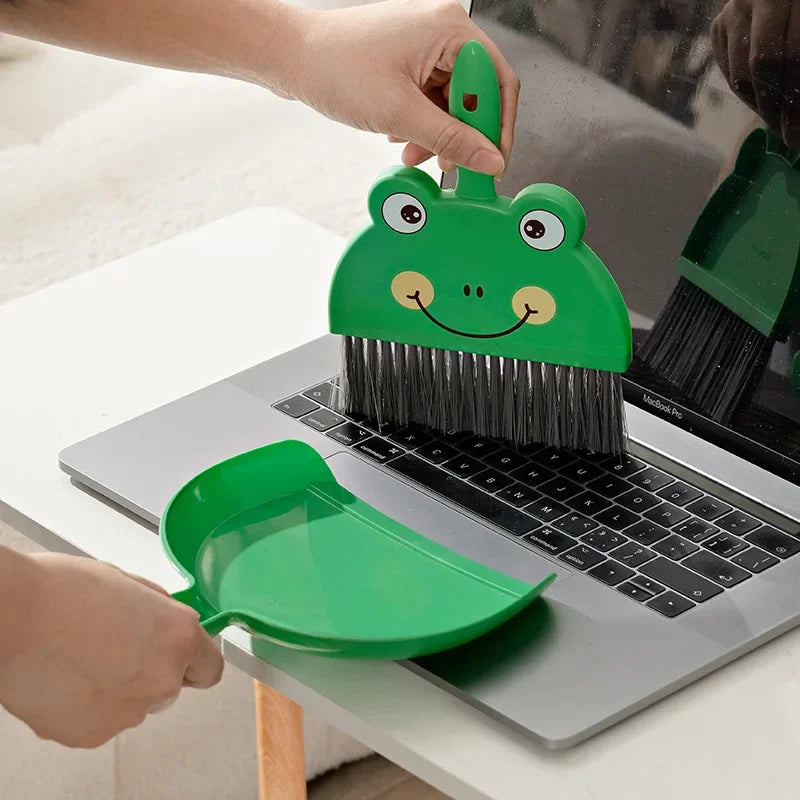 Kawaii Dustpan Set
